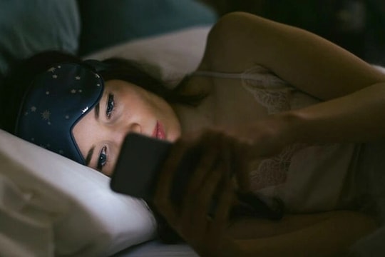 Ly hôn rồi tôi vẫn khổ vì sự "đeo bám", ghen tuông của vợ cũ