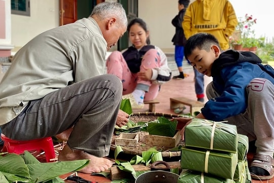 Ăn Tết nhà ngoại: Khi nàng dâu đòi quyền bình đẳng
