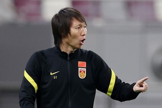 Trung Quốc cấm trọn đời 73 nhân vật bóng đá