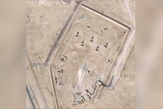 Ảnh vệ tinh trận địa Patriot đặt gần Iran