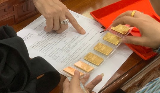 Chiều 30-1, giá vàng miếng giảm 10 triệu đồng/lượng, công ty SJC có thông báo quan trọng