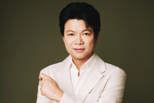 NSƯT Vũ Thắng Lợi làm điều chưa từng có trong live concert mùa xuân