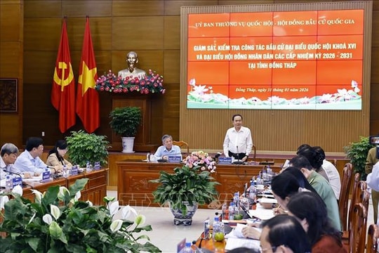 Chủ tịch Quốc hội làm việc với Ủy ban Bầu cử tỉnh Đồng Tháp