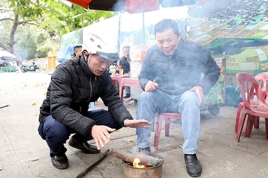 Thời tiết ngày 31/1: Gió mùa Đông Bắc tràn về, nhiều khu vực mưa nhỏ, nhiệt độ giảm sâu