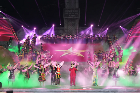 Chương trình Cầu truyền hình Kỷ niệm 85 năm Ngày Bác Hồ về nước