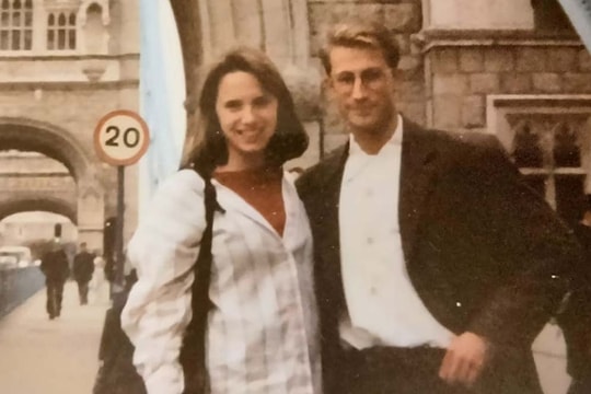 Cái kết của du khách Mỹ phải lòng người lạ vì 'quá đẹp trai'