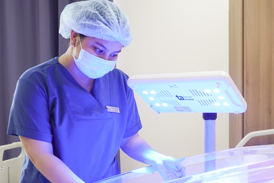 Thay máu cứu bé sơ sinh vàng da nặng