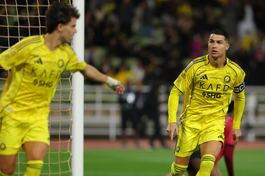 Ronaldo thắp lại hy vọng vô địch cho Al Nassr