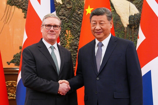 Ông Tập kể chuyện 'thầy bói xem voi' với Thủ tướng Anh