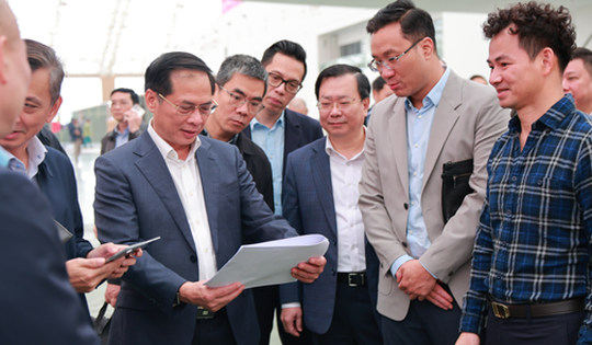 Gấp rút triển khai Hội chợ Mùa Xuân 2026