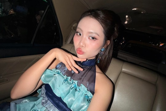 Erik xin lỗi Phương Mỹ Chi