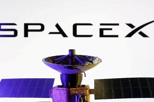 SpaceX xin phóng một triệu vệ tinh làm trung tâm dữ liệu AI