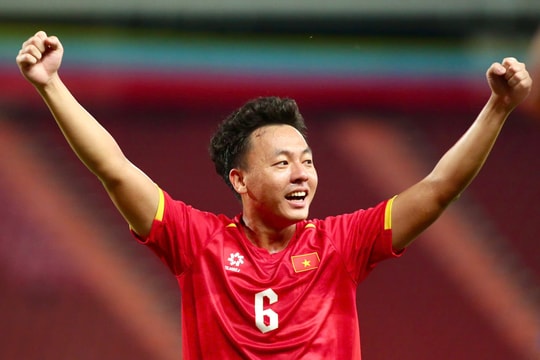 Tuyển thủ U23 Việt Nam chấn thương nặng