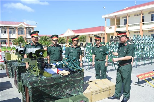 Quân khu 9 kiểm tra công tác sẵn sàng chiến đấu tại Cà Mau