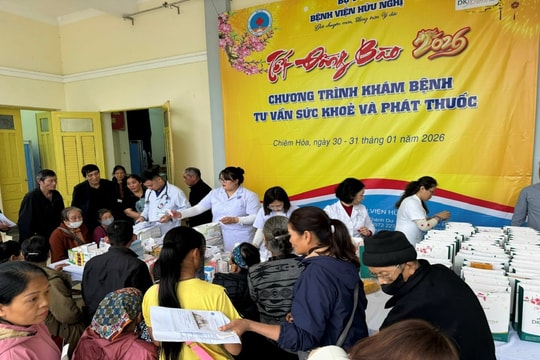 Bệnh viện Hữu Nghị lan tỏa yêu thương qua chương trình ‘Tết đồng bào 2026’