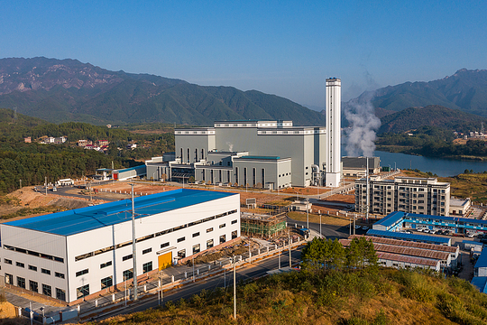 Trung Quốc sản xuất lượng điện khổng lồ nhờ đốt rác