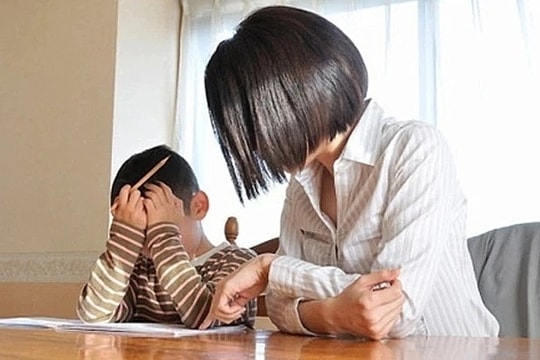 'Con tôi đuối lớp 1 vì không được học tiền tiểu học'