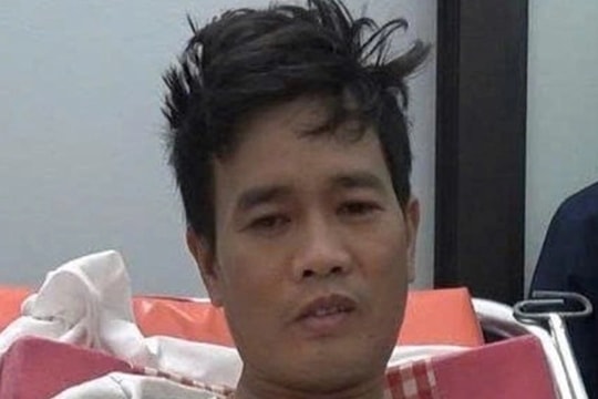 Bị rắn độc cắn sau khi sát hại vợ