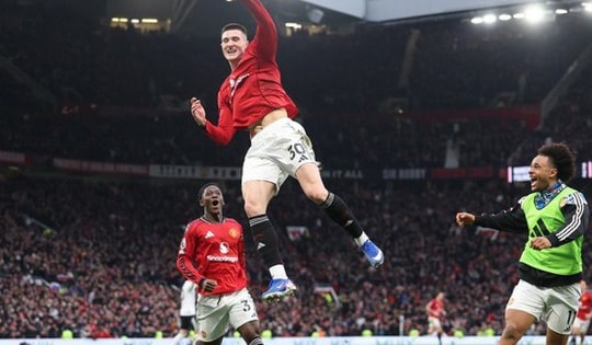 Premier League: M.U thắng kịch tính, Pep tức giận khi Man City bị chia điểm