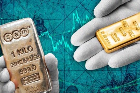 Sau ngày tồi tệ nhất từ năm 1980, Phố Wall vẫn cược vàng lên 6.300 USD