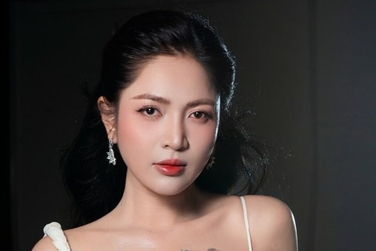 Duyên Quỳnh xin lỗi sau khi lộ hát nhép