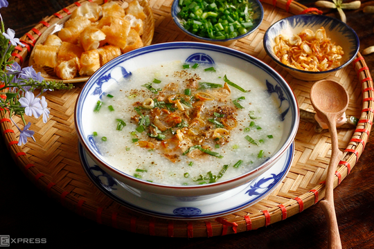 Thực đơn 'phục hồi' cho người phải uống rượu thường xuyên