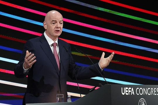 FIFA muốn gỡ lệnh cấm Nga