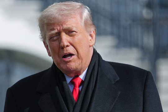 Ông Trump bác bỏ mối quan hệ 'thân thiết' với Epstein