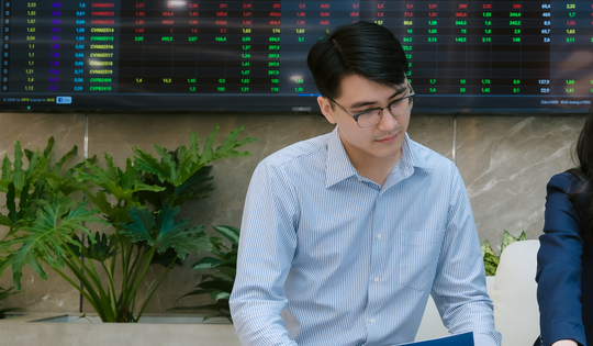 VN-Index rung lắc quanh 1.800 điểm, dòng tiền phân hóa tìm cơ hội ở cổ phiếu đầu ngành