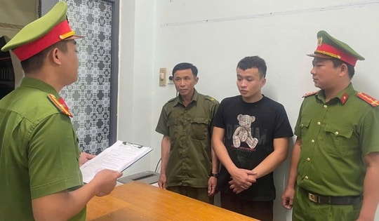 Nam thanh niên ở Đà Nẵng trộm trang sức gần 150 triệu đồng trong phòng cô gái