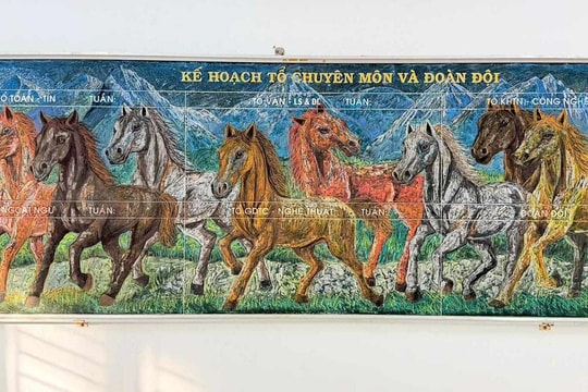 Tranh vẽ ngựa bằng phấn màu của cô giáo mỹ thuật gây sốt