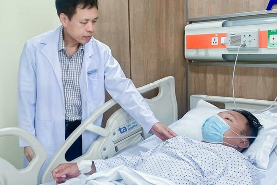 U xuất huyết khiến máu tràn vào phổi