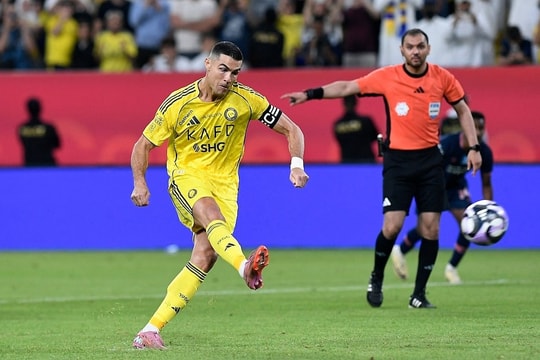 Chuyên gia Arab Saudi: 'Ronaldo ảo tưởng vai trò ở Al Nassr'