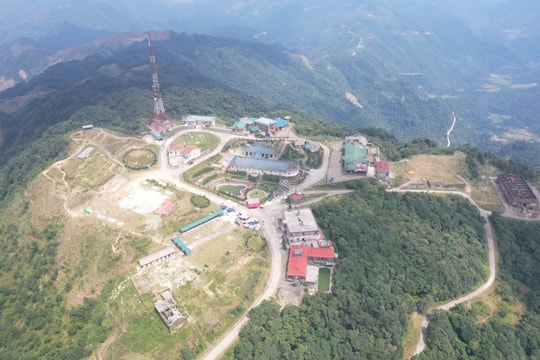 Sun Group sắp làm quần thể du lịch cáp treo hơn 7.300 tỷ đồng trên đỉnh Mẫu Sơn