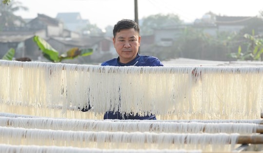 Vào vụ Tết, làng miến gạo xứ Thanh "quay cuồng" không ngủ