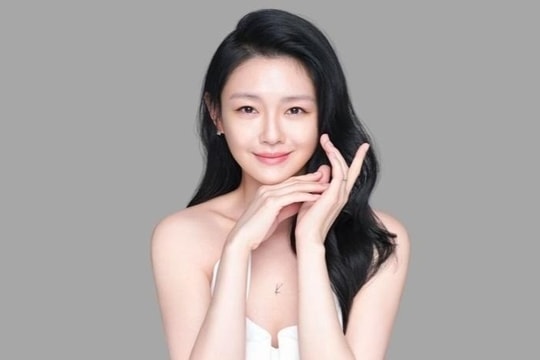 Lý do 2 con vắng mặt ở giỗ đầu của Từ Hy Viên