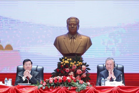 Tổng Bí thư Tô Lâm và Tổng Bí thư, Chủ tịch nước Lào chủ trì Hội nghị thông báo kết quả Đại hội XIV của Đảng Cộng sản Việt Nam