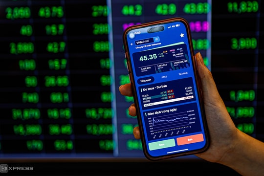 Cổ phiếu nhóm Vingroup ngược dòng thị trường