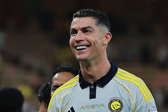 Tuổi 41 của Ronaldo