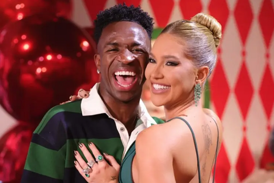 Bạn gái lo Vinicius dính doping gián tiếp