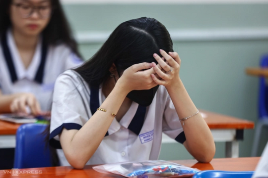 Giới hạn 10 nguyện vọng để loại bỏ 'điểm cao vẫn trượt đại học'