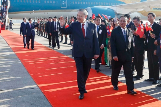 Tổng Bí thư Tô Lâm bắt đầu thăm Lào