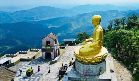 Miễn phí tham quan Quần thể Di tích và danh thắng Yên Tử trong 3 năm