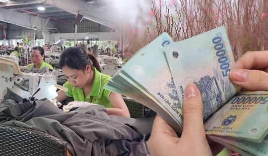 Đi làm 9 ngày Tết, người lao động có thể được hưởng 490% lương
