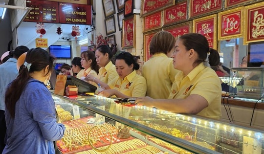 Sáng 5-2, giá vàng miếng SJC, vàng nhẫn "quay xe" giảm