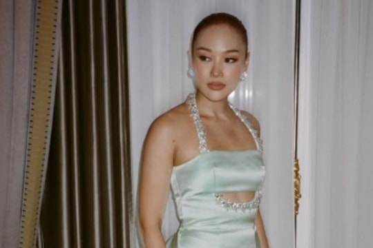 Gương mặt mới trong 'Lọ Lem' 18+