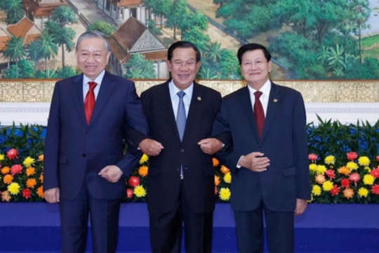 Tổng Bí thư Tô Lâm dự cuộc gặp người đứng đầu ba Đảng Việt Nam - Campuchia - Lào