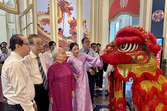 Lan tỏa văn hóa Xuân Bính Ngọ tại Bảo tàng TP Hồ Chí Minh