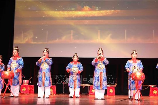 Lan tỏa tinh hoa Nhã nhạc Cung đình Huế đến công chúng Bắc Australia