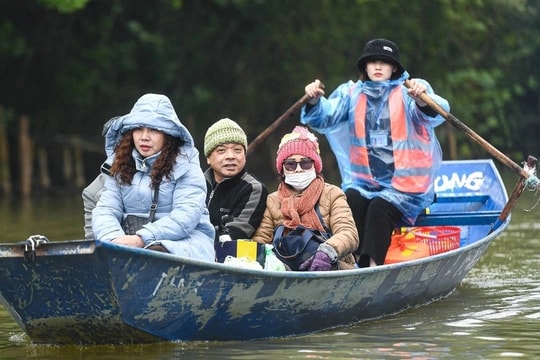 Lễ hội du lịch chùa Hương 2026: Bán vé online, miễn phí trông xe dịch vụ